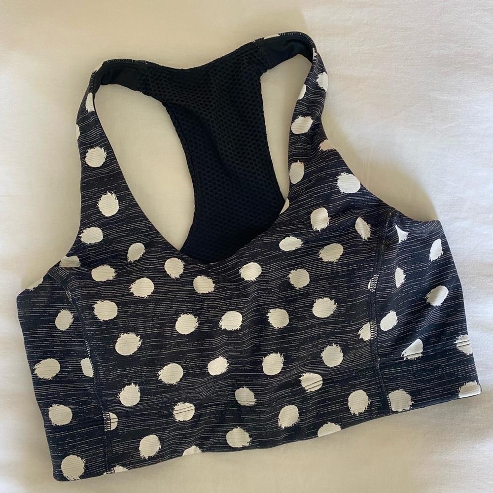 outdoor voices doing things sports bra